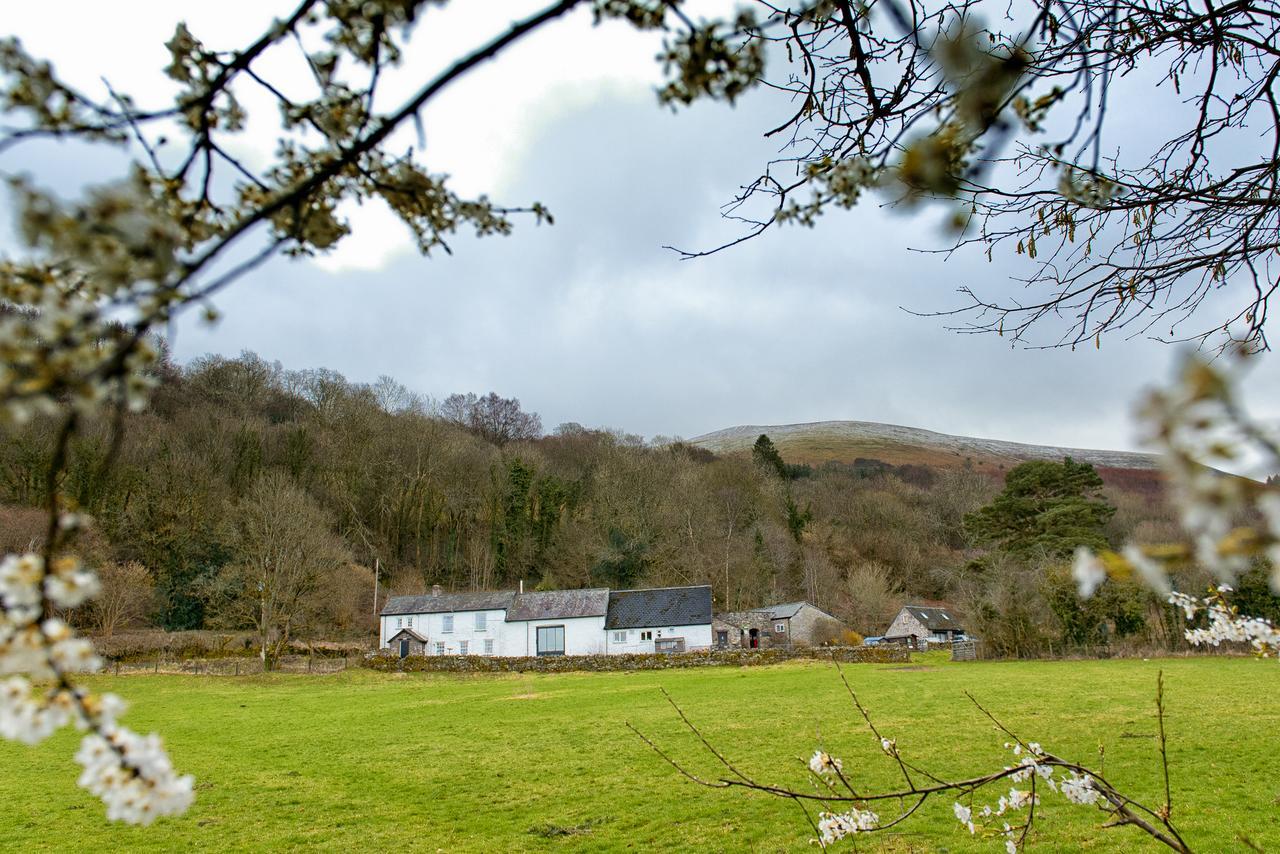 Yha Brecon Beacons Danywenallt Talybont-on-Usk Exterior photo